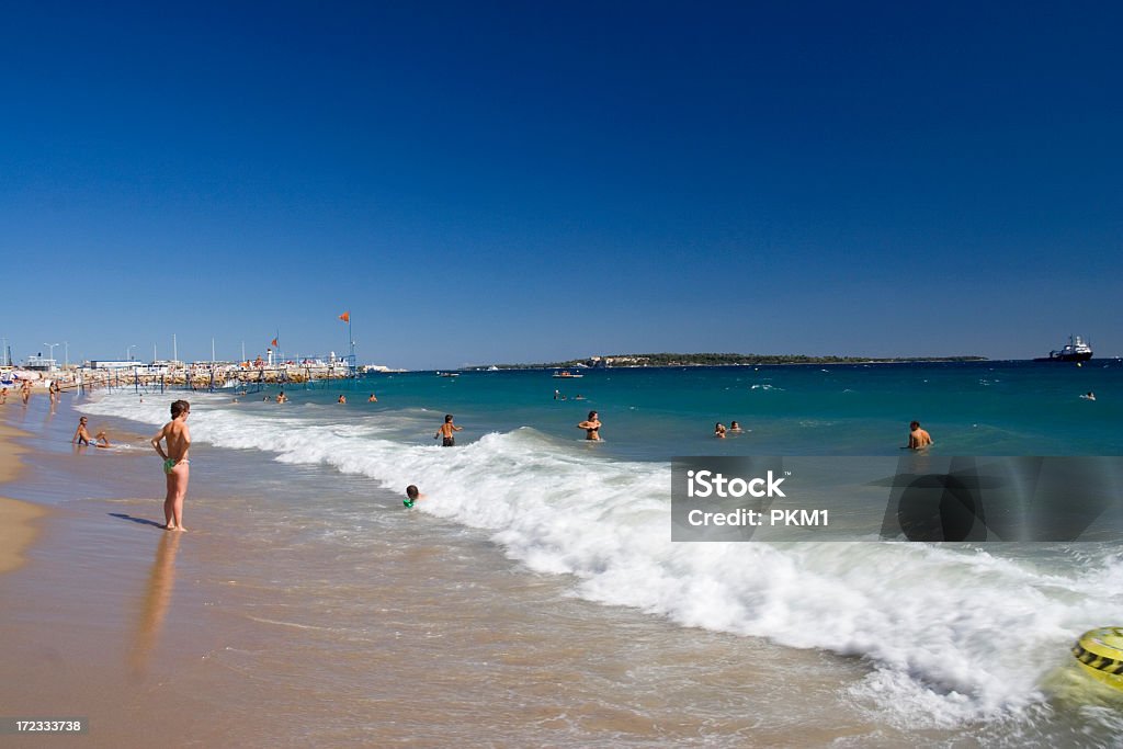 Playa de Cannes - Foto de stock de Cannes libre de derechos