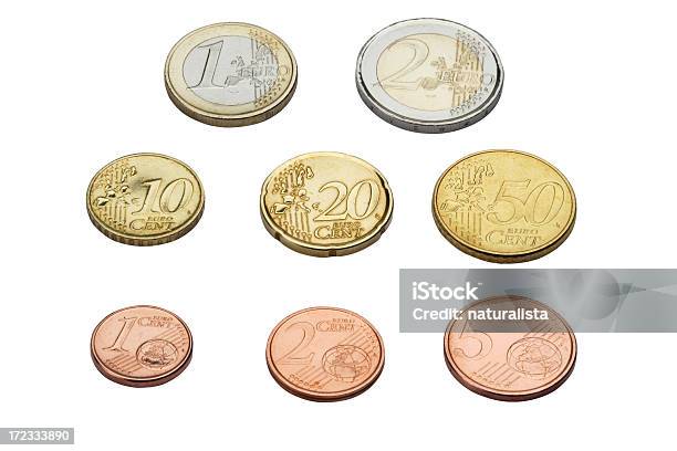 Foto de Moedas De Euro Em Perspectiva e mais fotos de stock de Moeda da União Europeia - Moeda da União Europeia, Moeda de 2 euros, Um Centavo de Euro