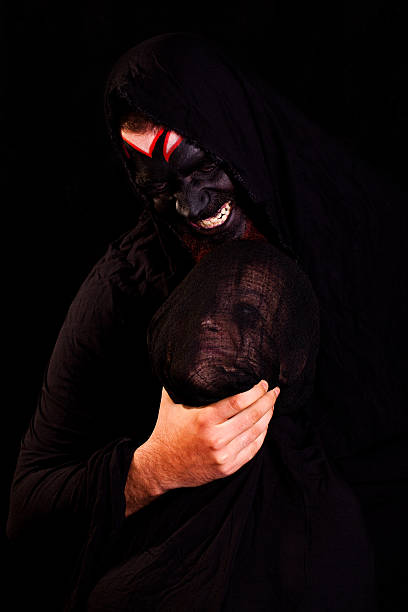 Dark people The young woman and young man waiting in dark woman strangles man stock pictures, royalty-free photos & images