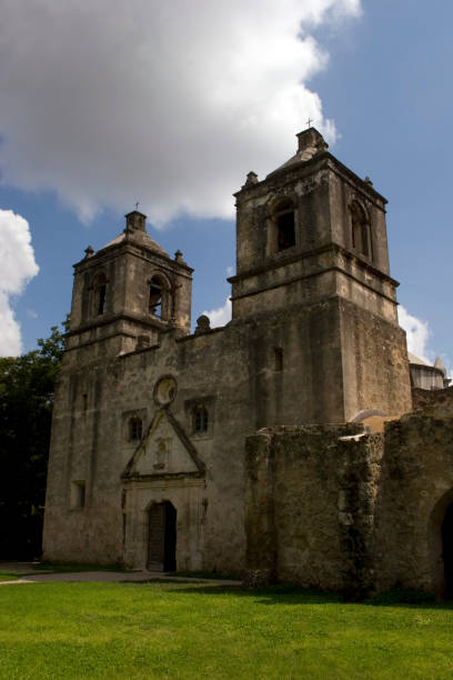 istock San Antonio Mission 1 172336761