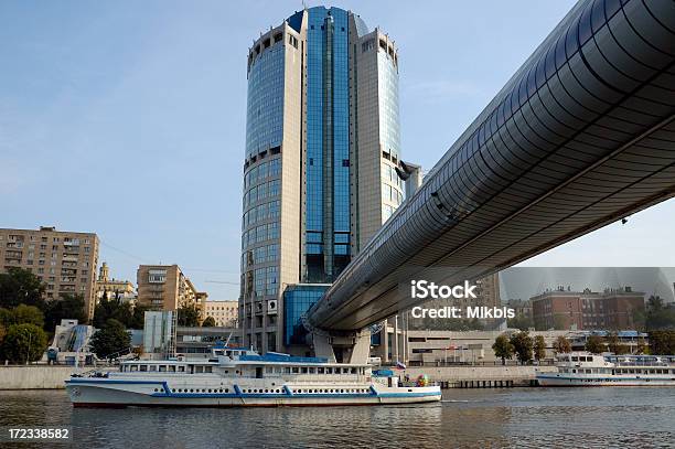 Корабль — стоковые фотографии и другие картинки Москва - Москва, Деловой центр города, Автомобиль
