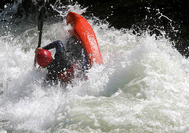 blanco y negro - kayaking white water atlanta river nature fotografías e imágenes de stock