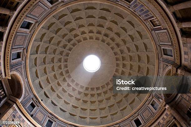 Panteon Roma - Fotografie stock e altre immagini di Pantheon - Roma - Pantheon - Roma, Roma - Città, Soffitto