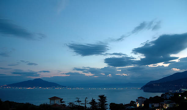 Bahía de Nápoles Sunrise - foto de stock