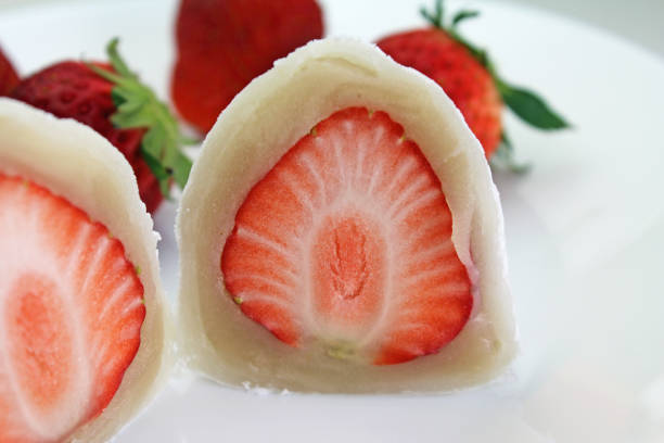 istock Japanese sweets - Daifuku and Strawberry 1723399065