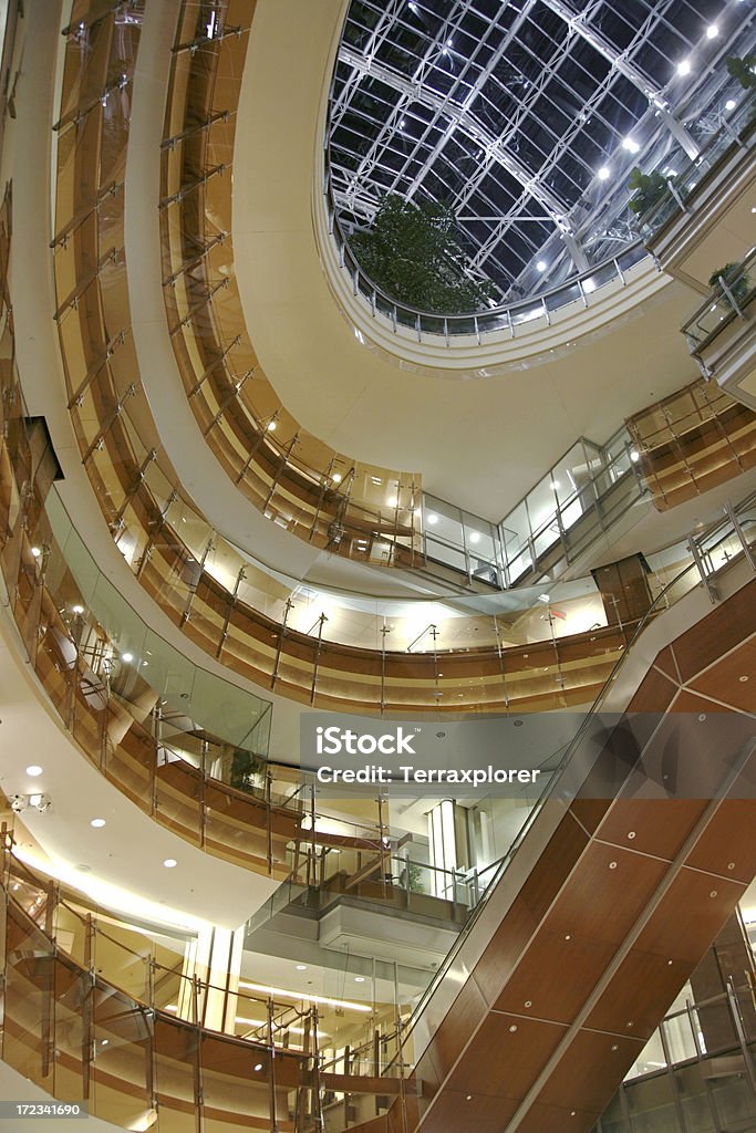 Centro comercial atrio - Foto de stock de Cristal - Material libre de derechos