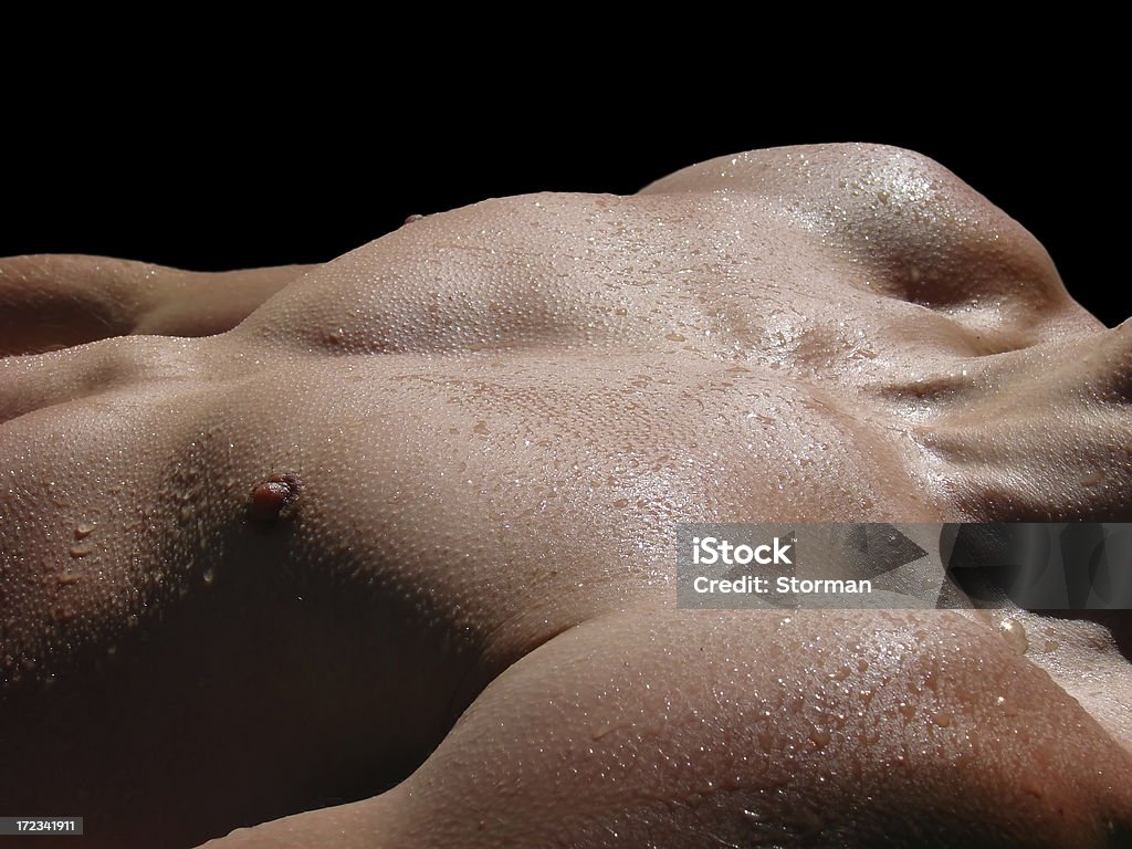 Jovem macho muscular com gotas de água - Royalty-free Homem Homossexual Foto de stock