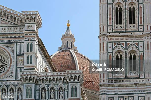 Fachada Y Natural Que Brinda La Cúpula Del Duomo En Florencia Illinois Foto de stock y más banco de imágenes de Arte