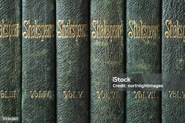 Antigo Livros De Shakespeare - Fotografias de stock e mais imagens de William Shakespeare - William Shakespeare, Capa de Livro, Livro