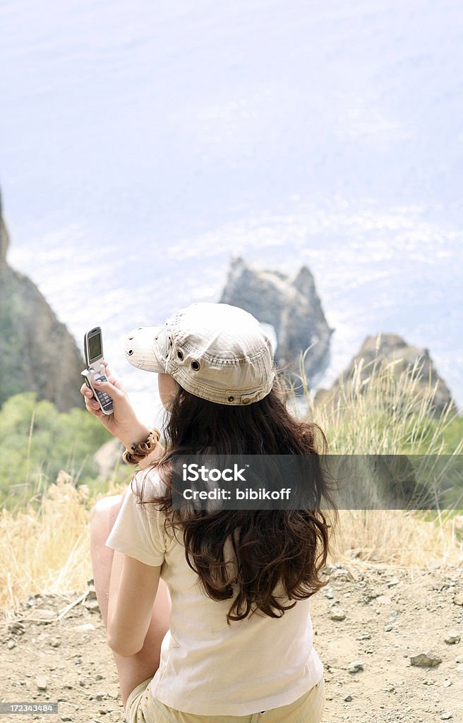 Chica en un teléfono - Foto de stock de Adolescencia libre de derechos