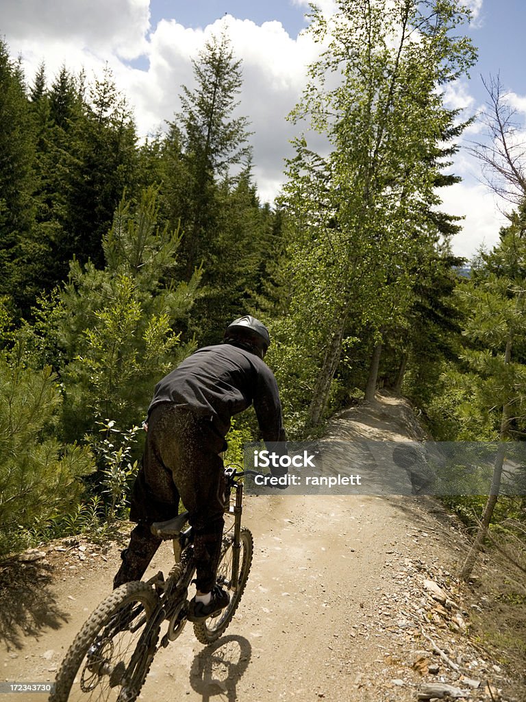 Ciclismo de montaña - Foto de stock de 16-17 años libre de derechos