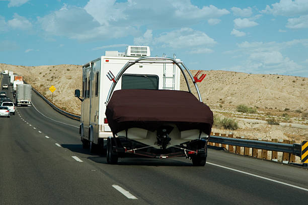 보트 여행 - nautical vessel vehicle trailer towing ski 뉴스 사진 이미지