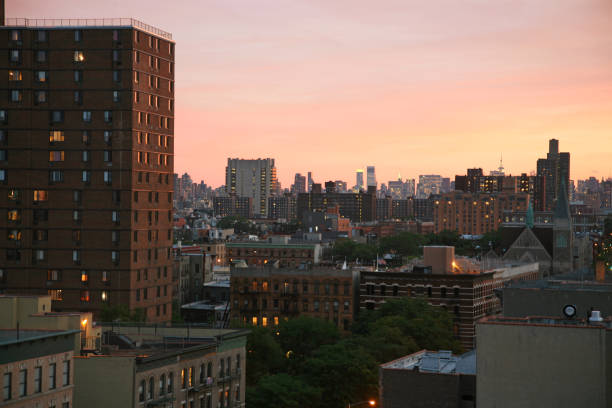 istock Manhattan Cityscape At Dusk 172345814