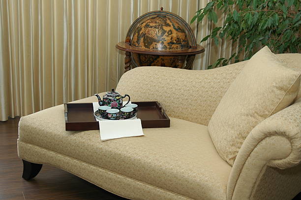 tee-service - chaise longue bed and breakfast furniture elegance stock-fotos und bilder