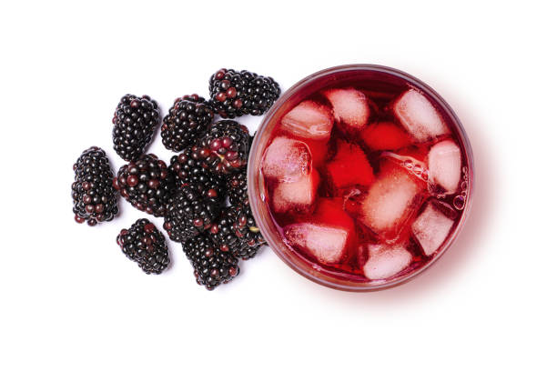 suco de amora - blackberry fruit mulberry isolated - fotografias e filmes do acervo