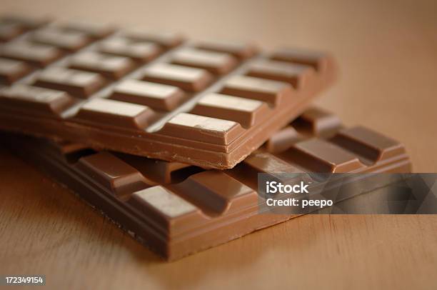 チョコレートシリーズ - ミルクチョコレートのストックフォトや画像を多数ご用意 - ミルクチョコレート, 板チョコ, ブロック型