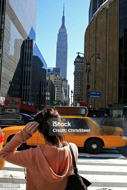 Scena Di New York - Fotografie stock e altre immagini di Attraversare - Attraversare, Bambine femmine, Bambino