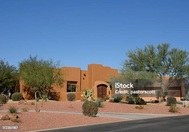 Photo libre de droit de Adobe Maison Témoin banque d'images et plus d'images libres de droit de Maison - Maison, Arizona, Désert