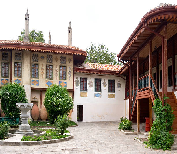 istock Khan's Palace, Bakhchisarai, Ukraine 172351386