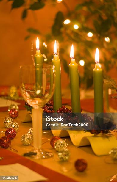 Mesa De Fiesta Ambiente Foto de stock y más banco de imágenes de Alimento - Alimento, Arándano rojo - Fruta baya, Cariñoso