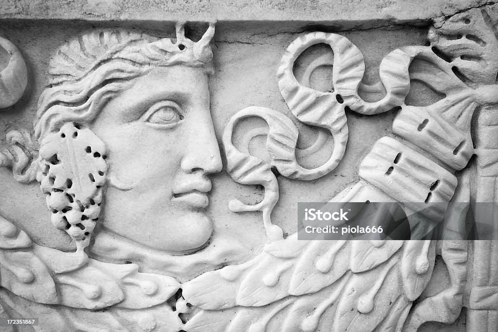 Roman 여자 저부조 at 오스티아 안티카 고고학 사이트 - 로열티 프리 로마 양식 스톡 사진