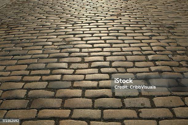 Brooklyn Strada Di Ciottoli Asfalto - Fotografie stock e altre immagini di A forma di blocco - A forma di blocco, Acciottolato, Architettura