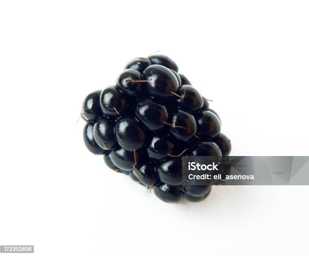 Blackberry - Fotografie stock e altre immagini di Alimentazione sana - Alimentazione sana, Autunno, Bacca