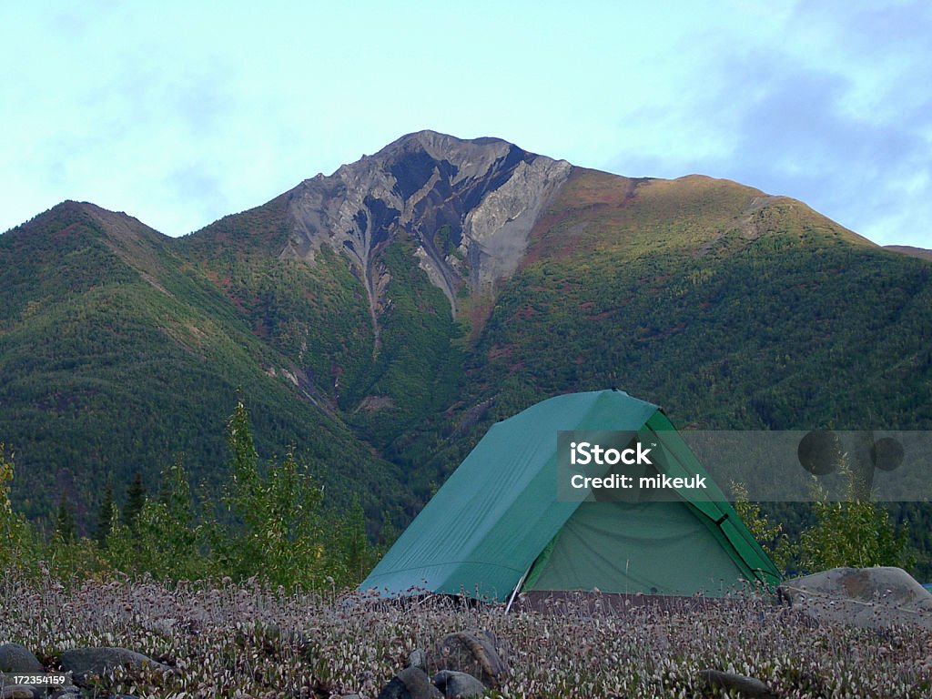 Zelt camping in der Wildnis des outback - Lizenzfrei Berg Stock-Foto