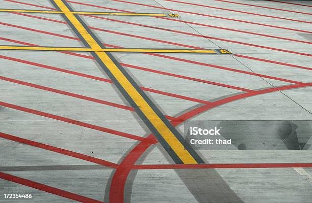 Airport Ground Zeichnung Abstrakt Stockfoto und mehr Bilder von Abstrakt - Abstrakt, Bildhintergrund, Einzellinie