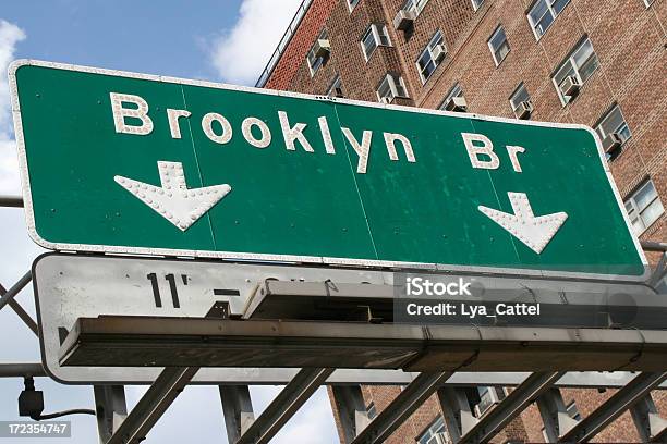 Шоссе Знак На Бруклинский Мост — стоковые фотографии и другие картинки Бруклин - Нью Йорк - Бруклин - Нью Йорк, Знак, Автострада