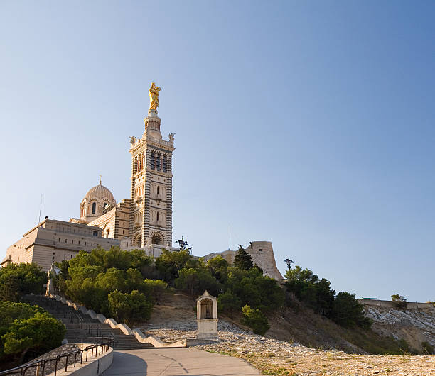 notre dame de la garde, marselha - notre dame de la garde imagens e fotografias de stock