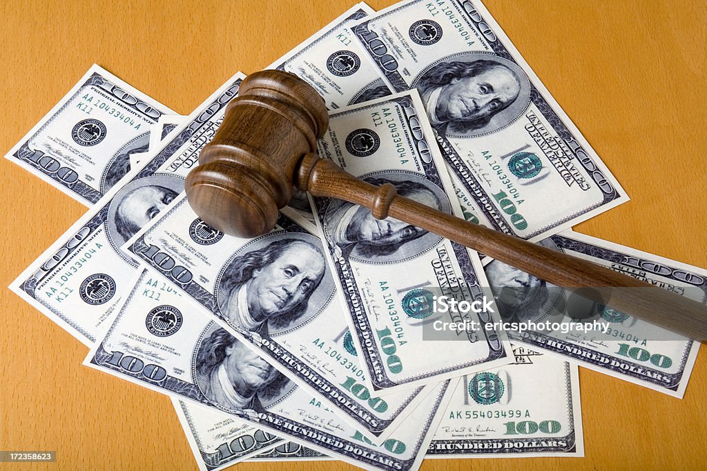 Corruzione di giustizia - Foto stock royalty-free di Accordo d'intesa