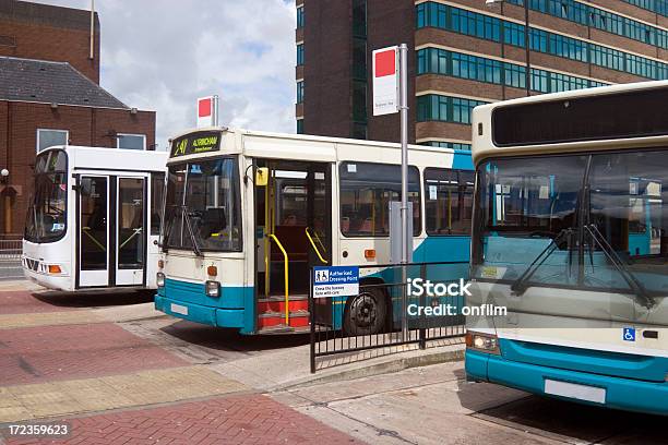 Busbahnhof Station Stockfoto und mehr Bilder von Busbahnhof - Busbahnhof, Vereinigtes Königreich, Bus
