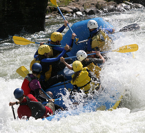 escalar para fora - white water atlanta imagens e fotografias de stock