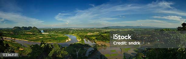 Vista Panorámica De Chiang Rai Foto de stock y más banco de imágenes de Aire libre - Aire libre, Aldea, Asia