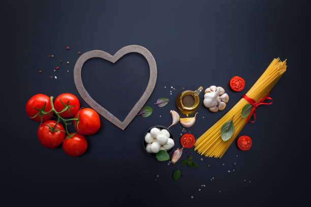 istock Spaghetti italian food ingredient 1723679557