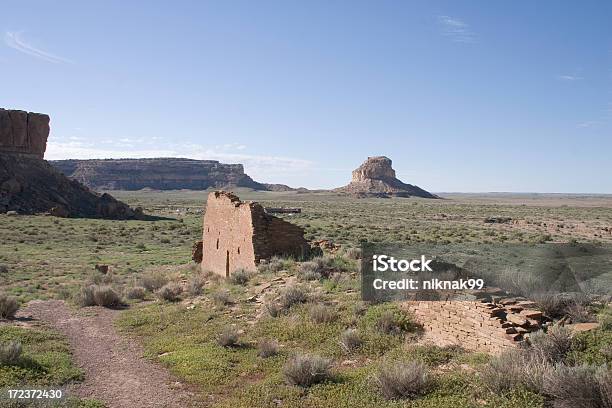 Scene At Chaco Canyon Stock Photo - Download Image Now - New Mexico, Cliff, Arizona