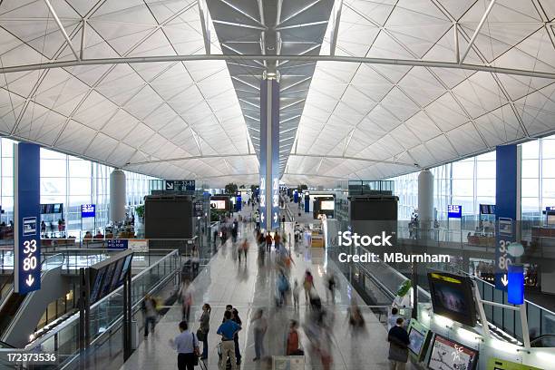 Terminal Principal De Hong Kong Foto de stock y más banco de imágenes de Aeropuerto Internacional de Hong Kong - Aeropuerto Internacional de Hong Kong, Aeropuerto, Hong Kong