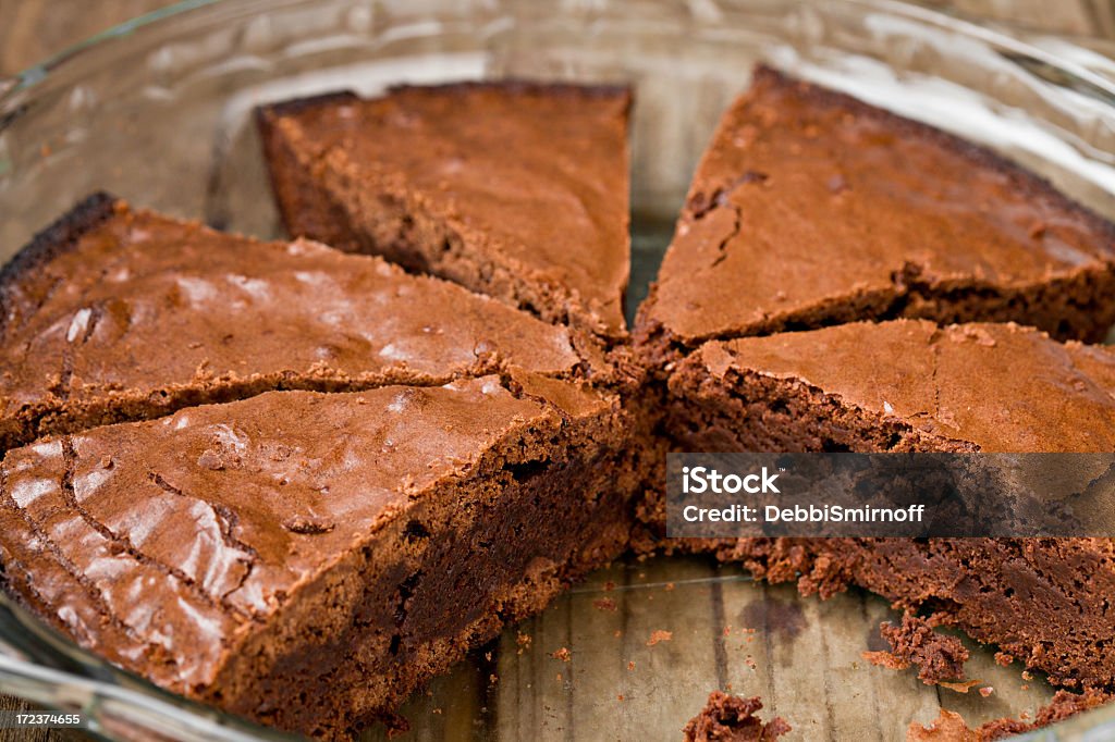 Brownies przechowuj w szklanych Forma do pieczenia - Zbiór zdjęć royalty-free (Brownie - Deser)