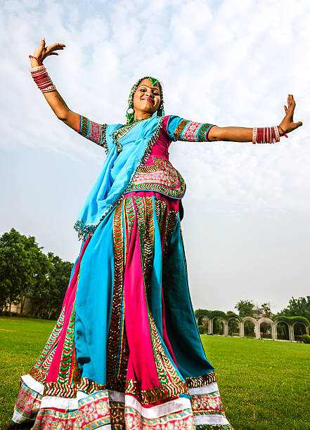 1,400+ Bollywood Dance Stock Photos, Pictures & Royalty-Free Images ...