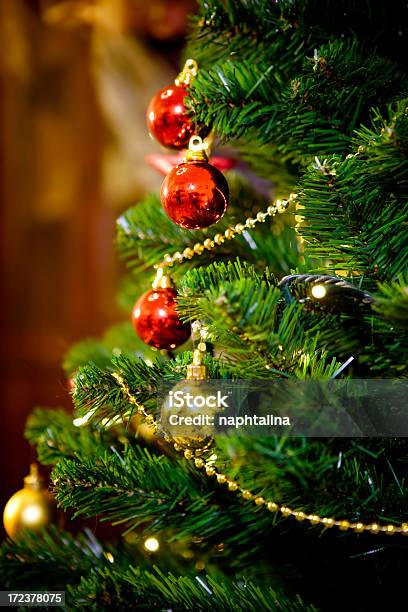 クリスマスクリスマスツリー - お祝いのストックフォトや画像を多数ご用意 - お祝い, まぶしい, イルミネーション