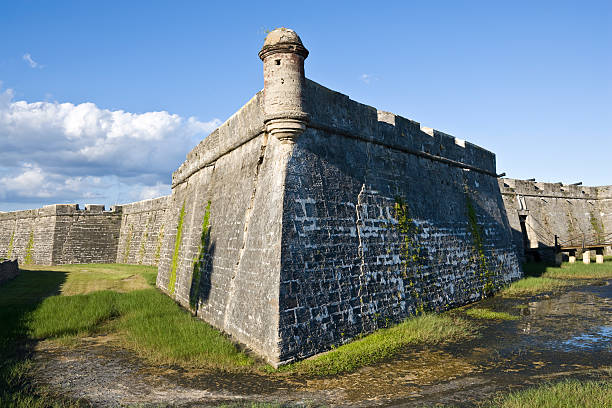 castillo de san marcos - outpost стоковые фото и изображения