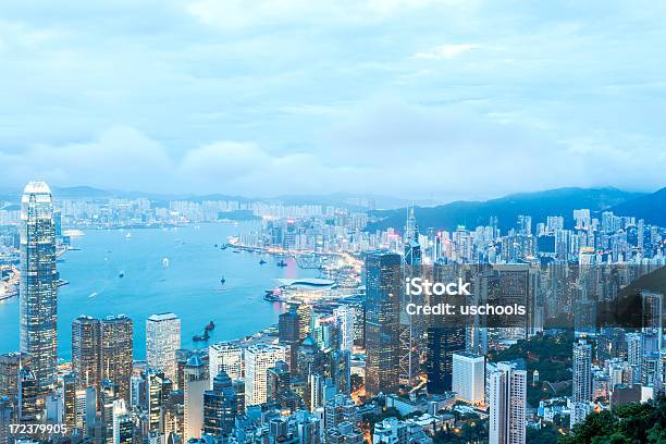 Hong Kong Por Un Día Maravilloso Foto de stock y más banco de imágenes de Agua - Agua, Aire libre, Arquitectura