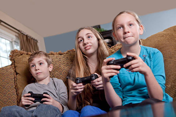 istock Kids Playing Video Games 172380394