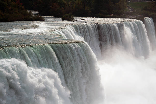 американский и водопад брайдалвейл-ниагара, в нью-йорке - bridal veil falls niagara стоковые фото и изображения