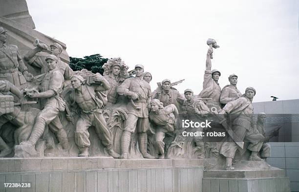 毛沢東の像の霊廟北京 - ヒーローのストックフォトや画像を多数ご用意 - ヒーロー, 世界的な名所, 中国