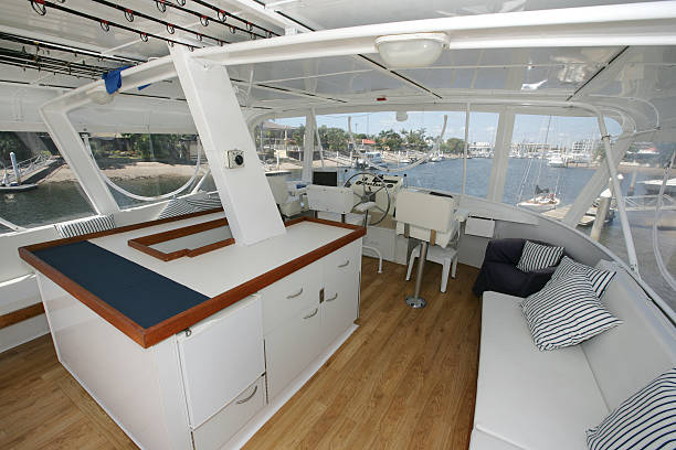 배죠 - vehicle interior indoors inside of nautical vessel 뉴스 사진 이미지