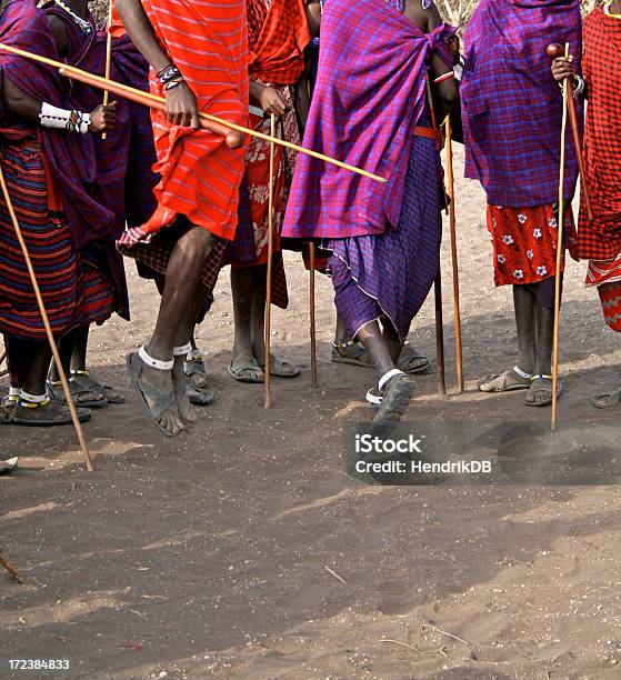 Danza Masaï - Fotografie stock e altre immagini di Africa - Africa, Tipo di danza, Adulto