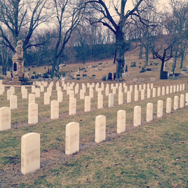 soldier's parkplatz - san francisco national military cemetery stock-fotos und bilder