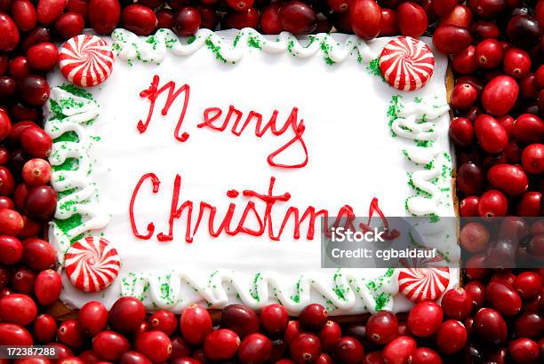 Feliz Navidad Cranberries De Felicitación Con Pedacitos De Chocolate Foto de stock y más banco de imágenes de Escritura a mano - Texto